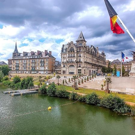 La Suite 7 Gite Urbain Шарлевиль-Мезьер Экстерьер фото